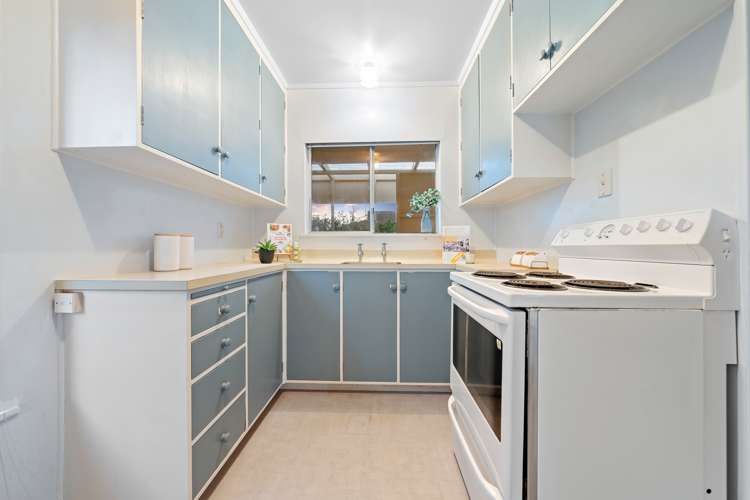 47 Tirimoana Road Te Atatu South_5