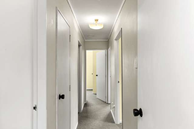 25 Postgate Drive Whitby_4