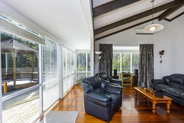 196 Katherine Mansfield Drive Whitemans Valley_2