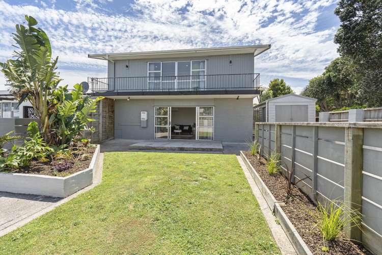 2 Aratapu Street Waitara_16