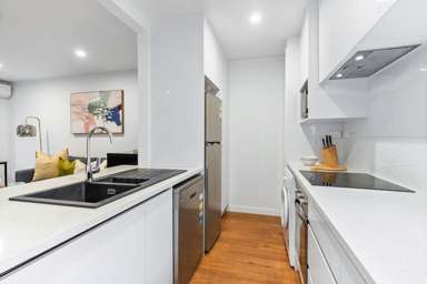 2/32B Ballarat Street_4