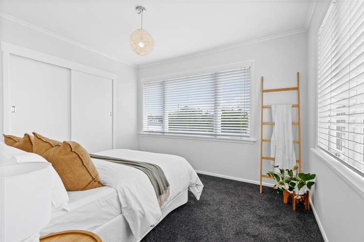 46 Matipo Road Te Atatu Peninsula_11