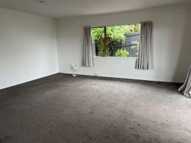 25 Loughanure Place Massey_1