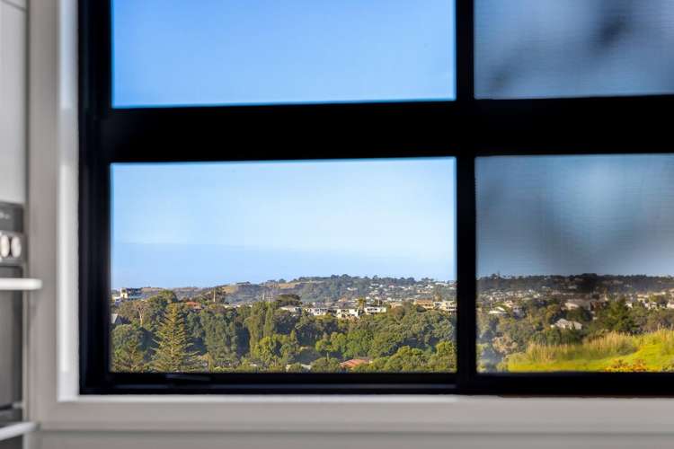 57 Hawaiian Parade Arkles Bay_14