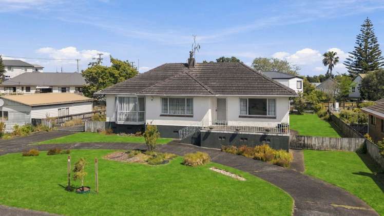 48 Youngs Road Papakura_1