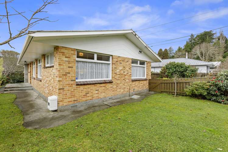 5 Norana Road Maoribank_21
