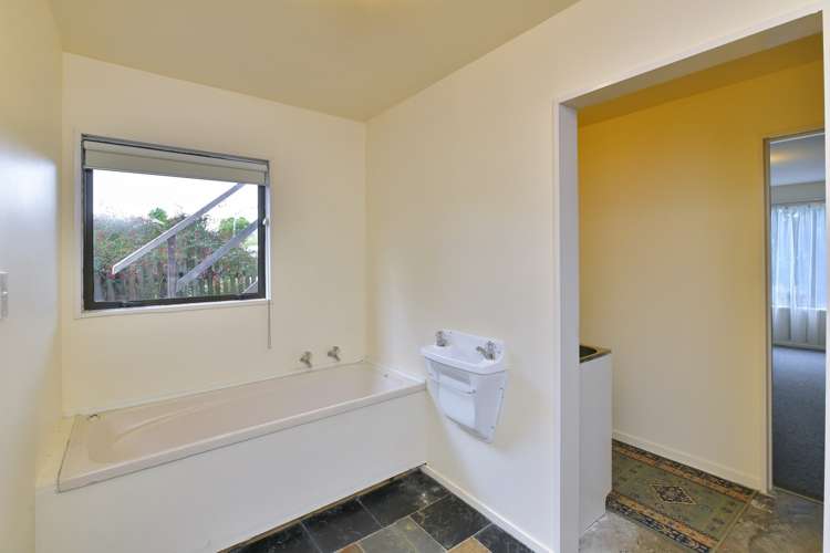 10 Lacy Gate Place Woodend_15