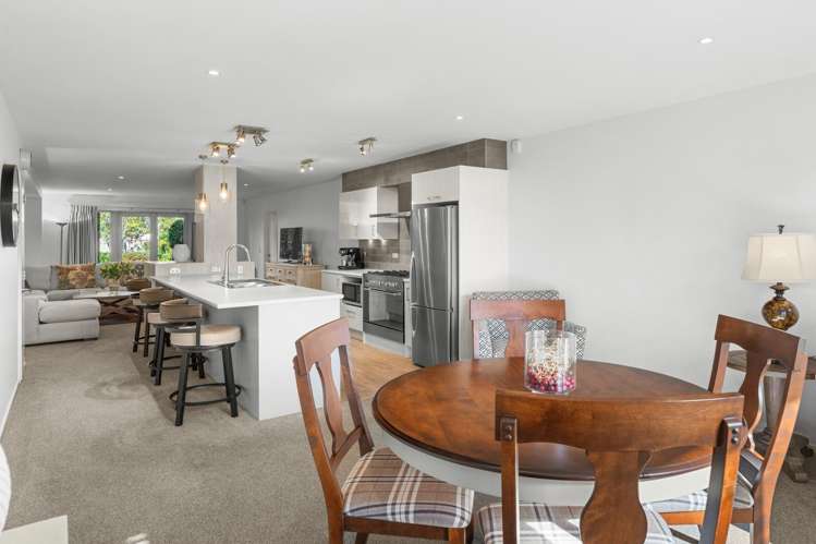 8 Waterford Avenue Northwood_8