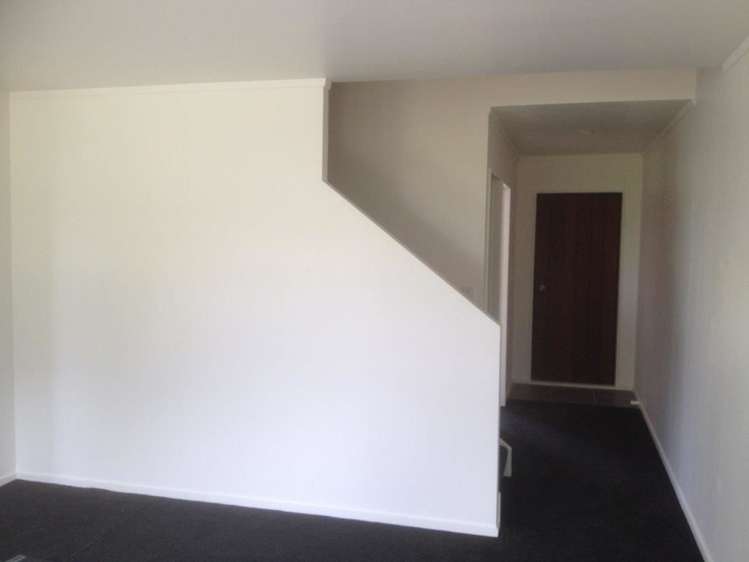 2/3 Erewhon Place Birkdale_8