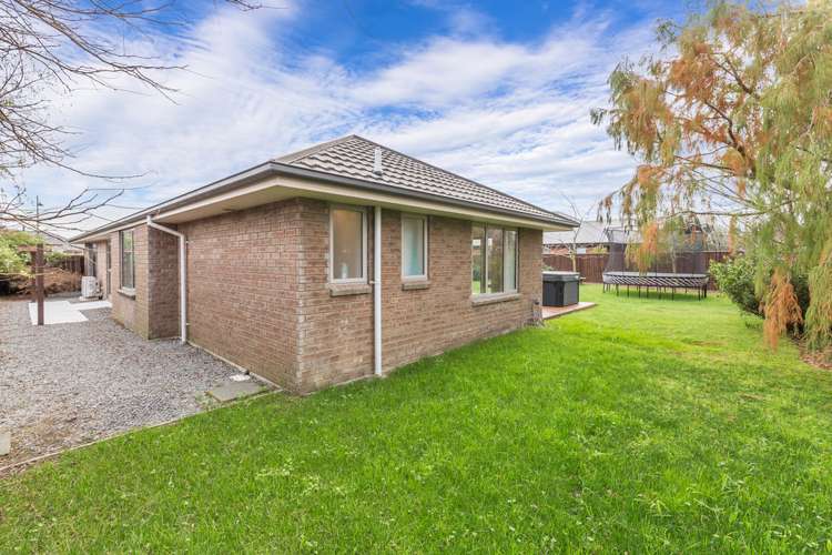 282 Southfield Drive Lincoln_18