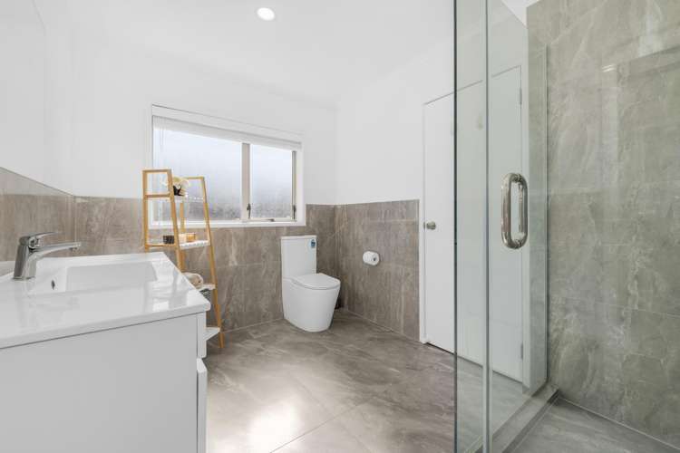 27 Redcastle Drive East Tamaki_15