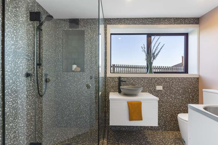 71 Pah Road Cockle Bay_26