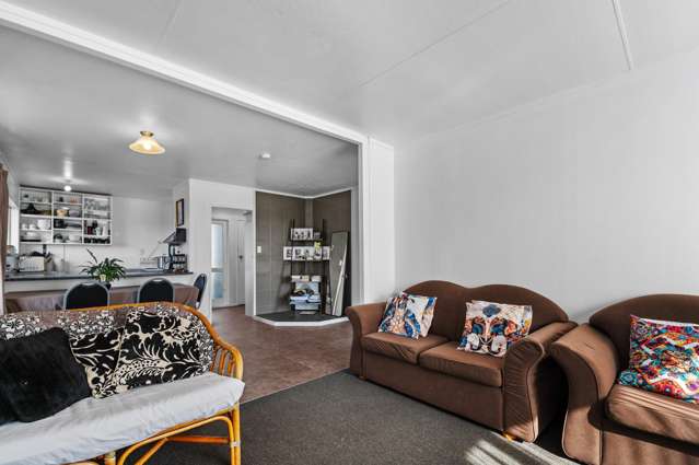 12 Cypress Place Owhata_2