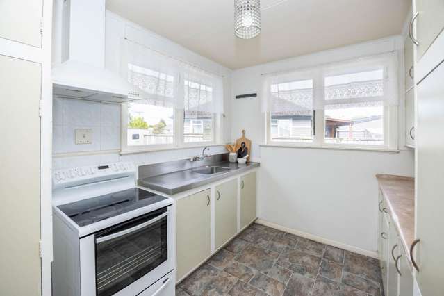 10 Byron Road Enderley_3