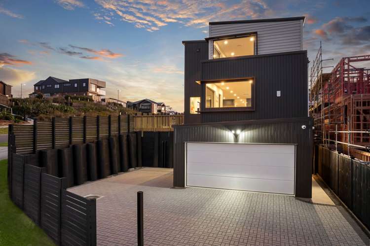 4 Bremner Ridge Street Flat Bush_6