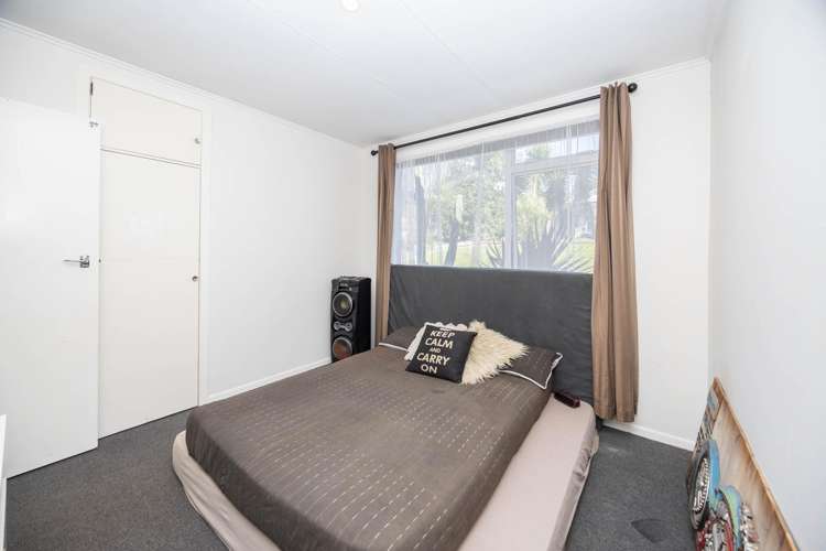 37 Heather Green Avenue Meremere_13