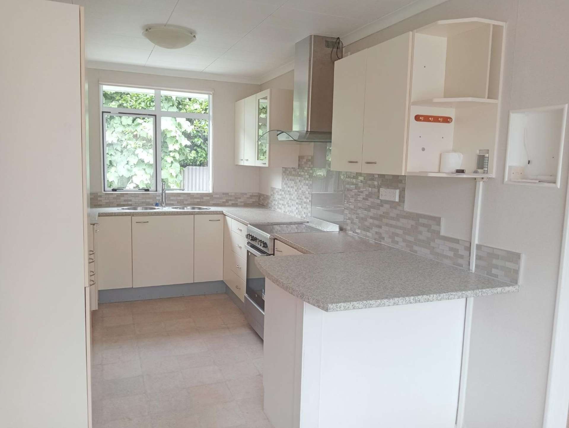 b/3 Surrey St 10511_0