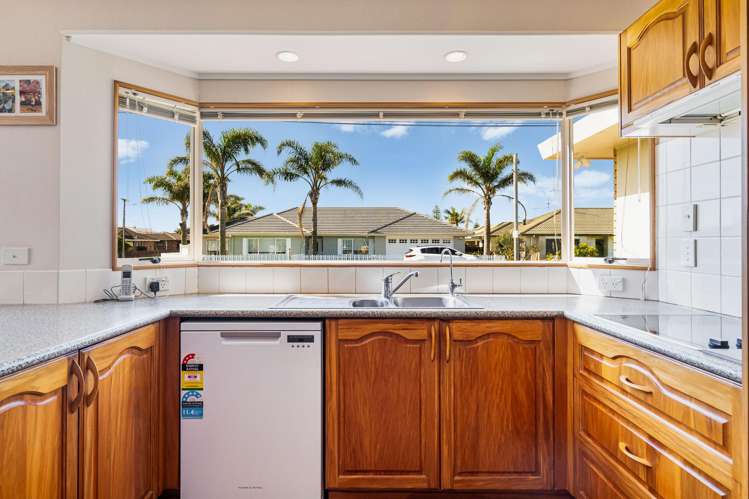 38 Edward Avenue Orewa_11