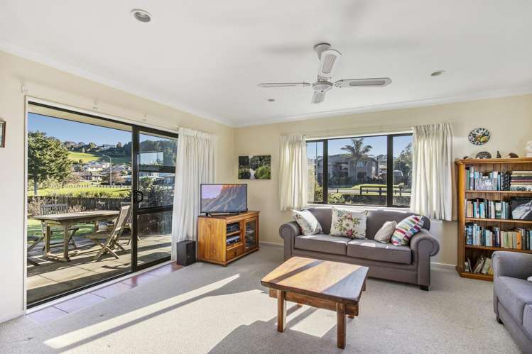 9 Valleyside Way Pukekohe_10