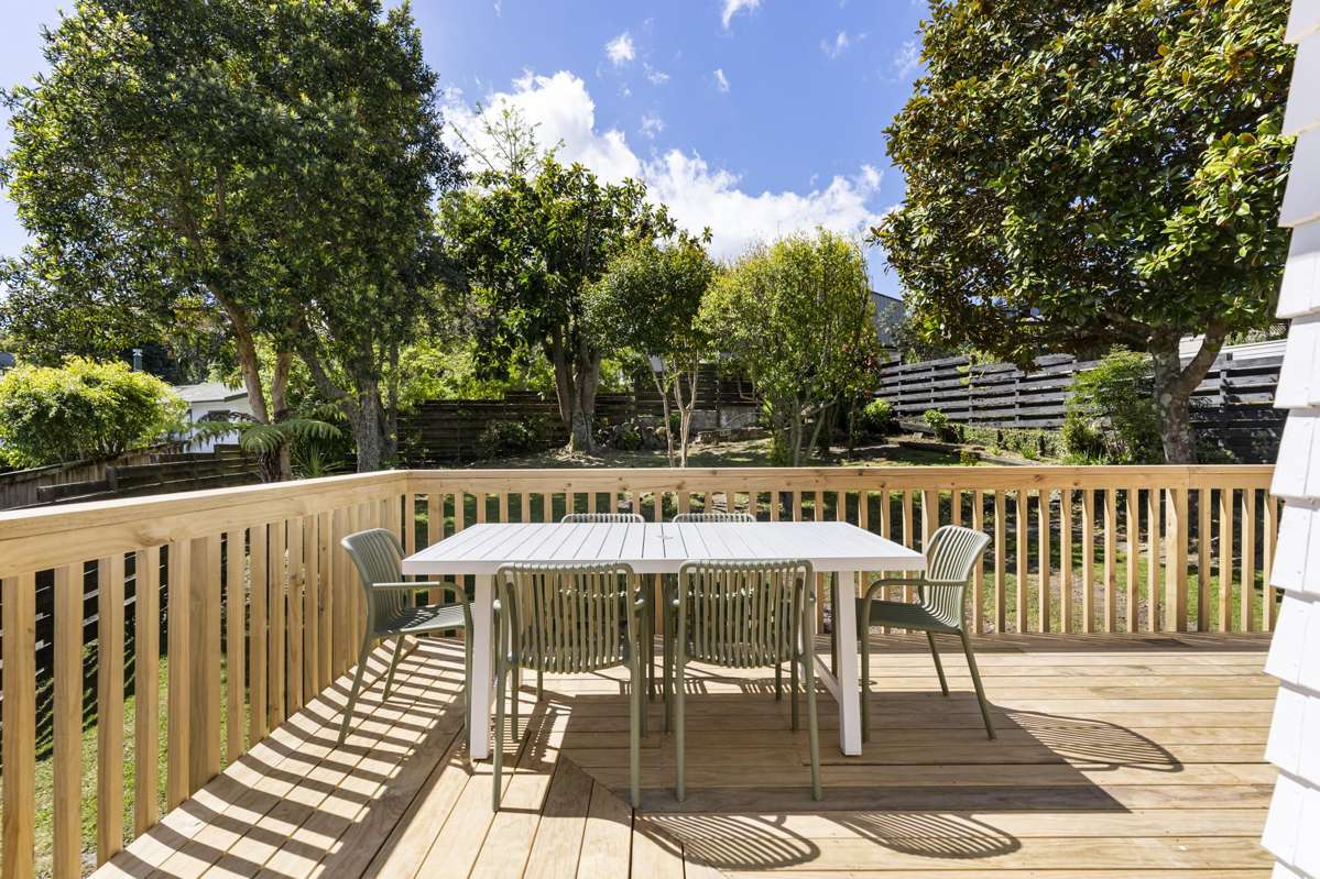 15 Rosecamp Road_1