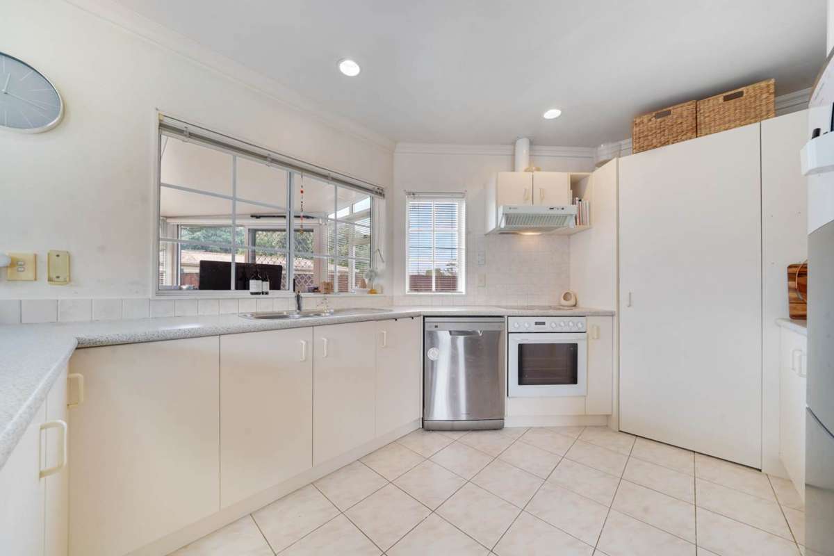 2/13 Clevedon Road_4