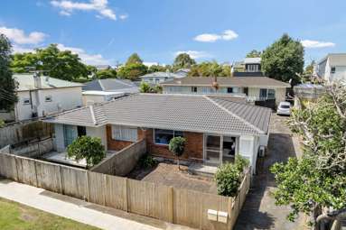 1/69 Spring Street_4