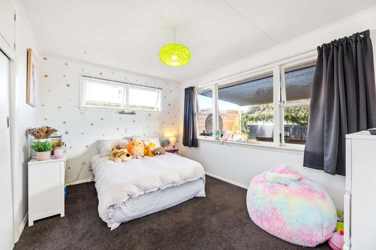 6 Newbourne Crescent Redwoodtown_7