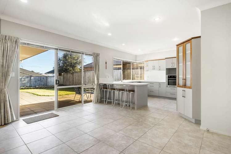 6 Banshire Close Flat Bush_4