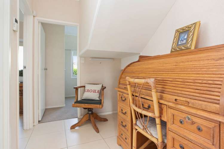 2/15 The Esplanade Eastern Beach_11