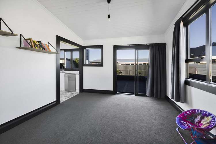36 Wilson Street Hawera_6