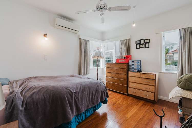 61 Macfarlane Street Hamilton East_9