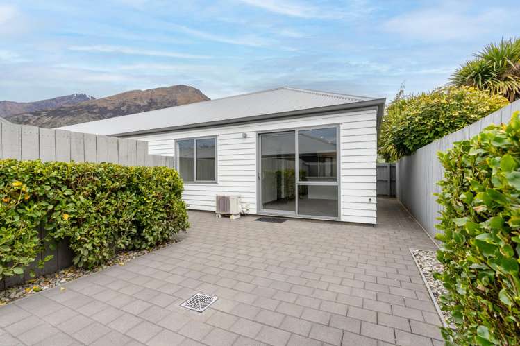 37 Jones Avenue Lower Shotover_29