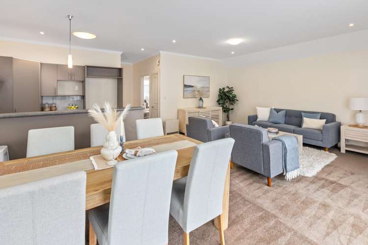 53 Futuna Close Karori_2