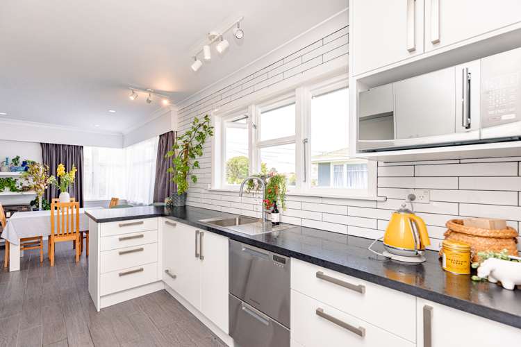 45 Devon Road Springvale_7