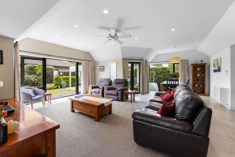 11 Harlech Mews Avonhead_6