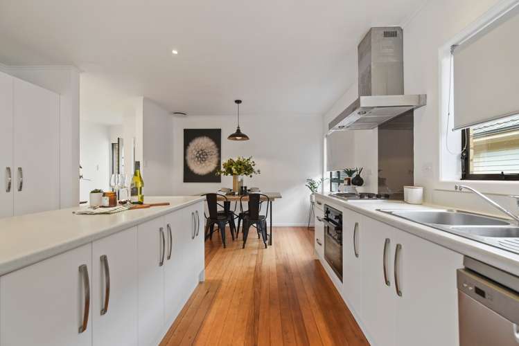 10 Naylor Street Hamilton East_5