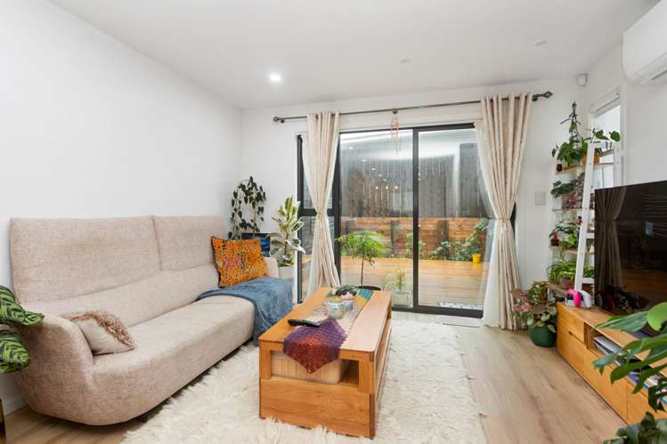 3/28 Croydon Road New Lynn_3