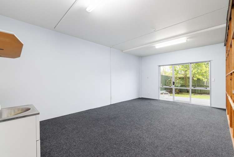 6 Thackers Quay Woolston_15