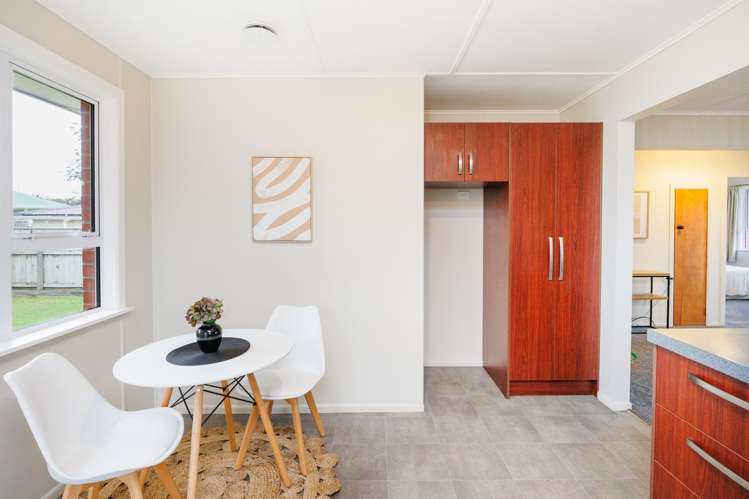 8 Austin Place Awapuni_7