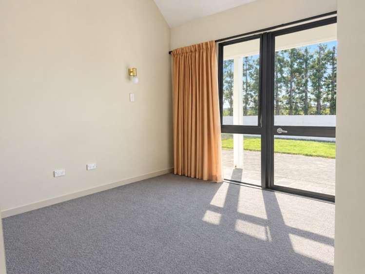 2200A State Highway 2 Pukehina_8