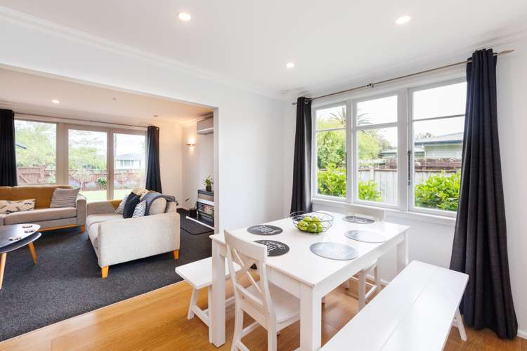 39 Leeds Street Milson_3