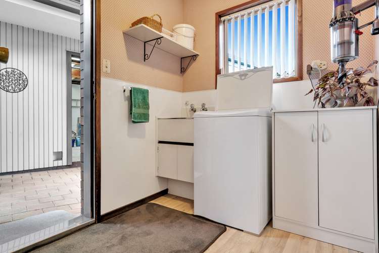 94 Glenmore Road Sunnyhills_20