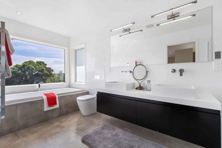 574 Ormiston Road Flat Bush_30