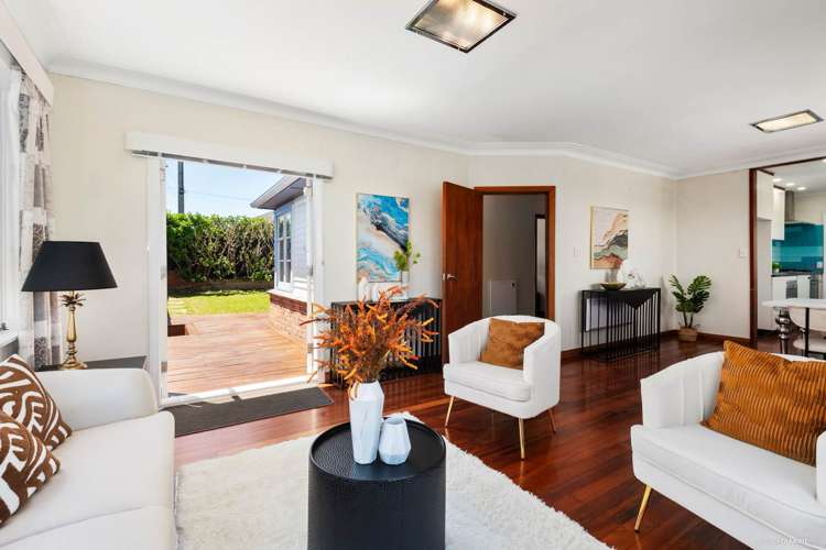 448 Hillsborough Road Mt Roskill_4