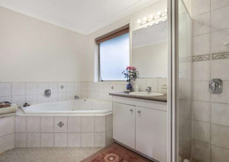 167 Polo Prince Drive Alfriston_18