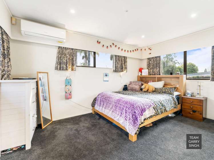 5 Rushgreen Avenue Pahurehure_11