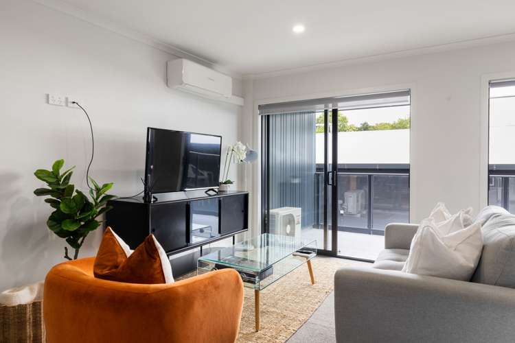 13/13 Vialou Street Hamilton Central_6