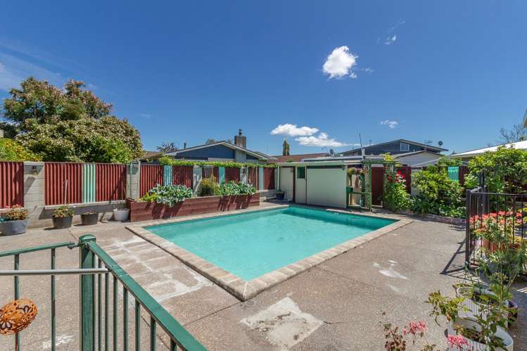 6 Konini Crescent Pirimai_17