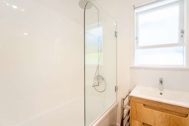 21 Saint Peters Street Northcote_9