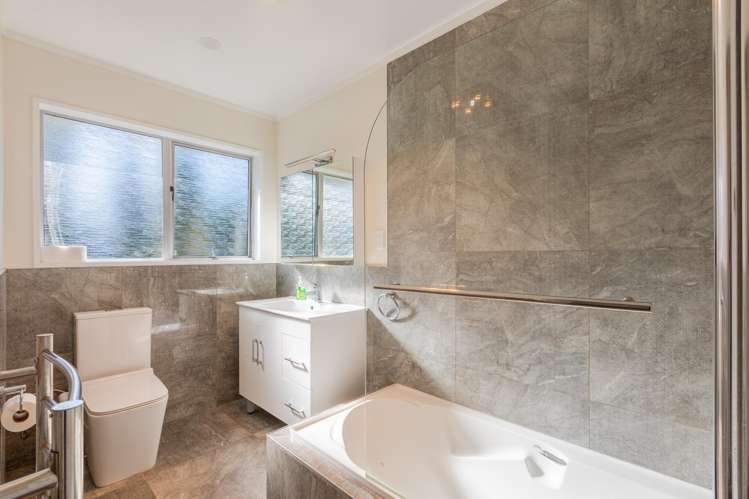 26 Skerrett Crescent Tamatea_7